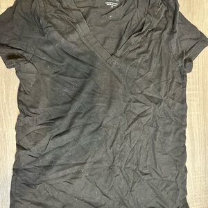 Banana Republic Black V-Neck Women's Tee